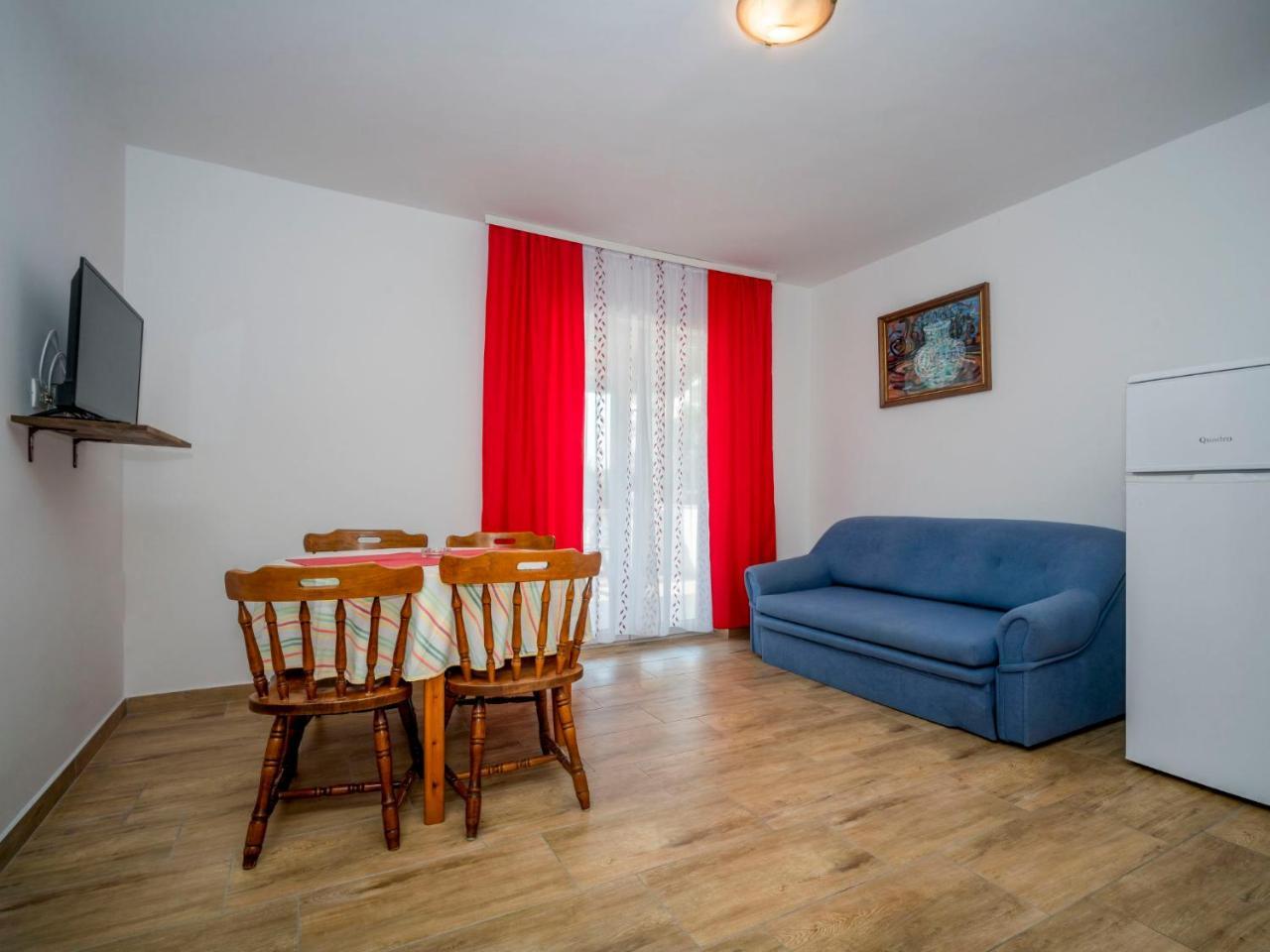 Apartment Hilde Red-8 By Interhome Medulin Eksteriør billede